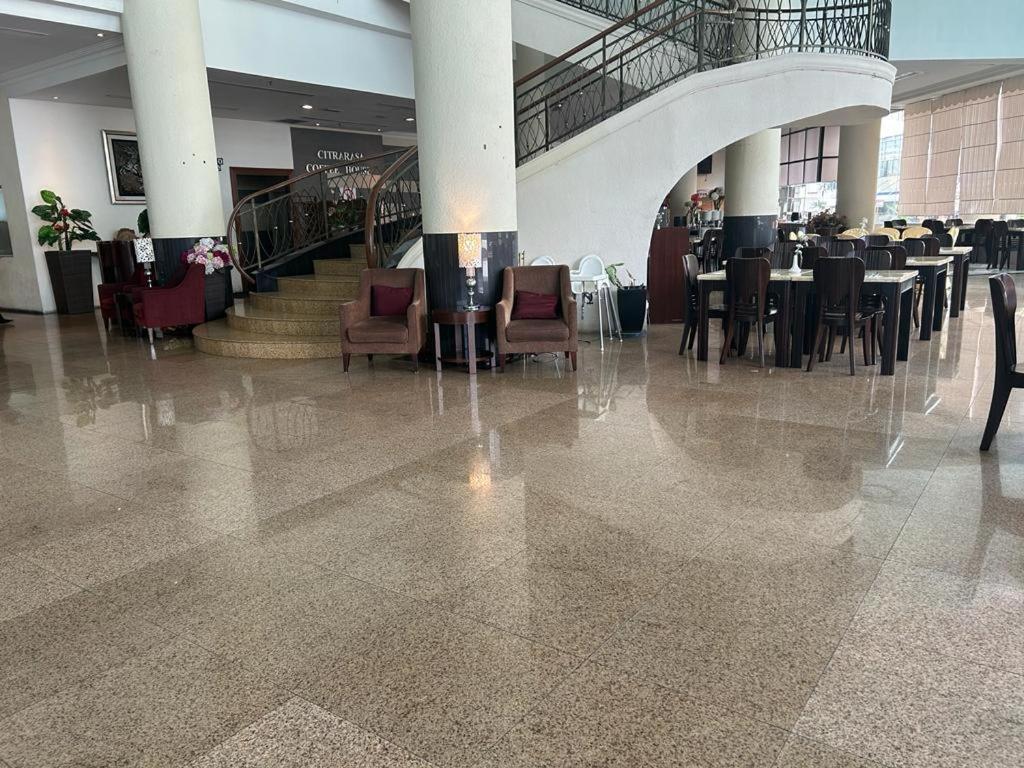 Oriental Crystal Hotel Kajang Zewnętrze zdjęcie